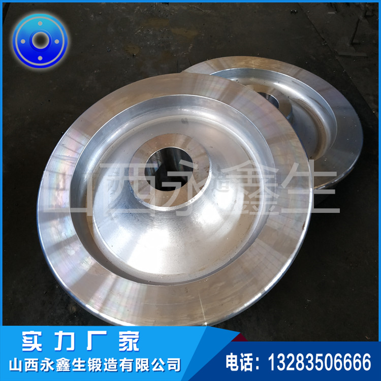 雙梁吊鉤門式起重機